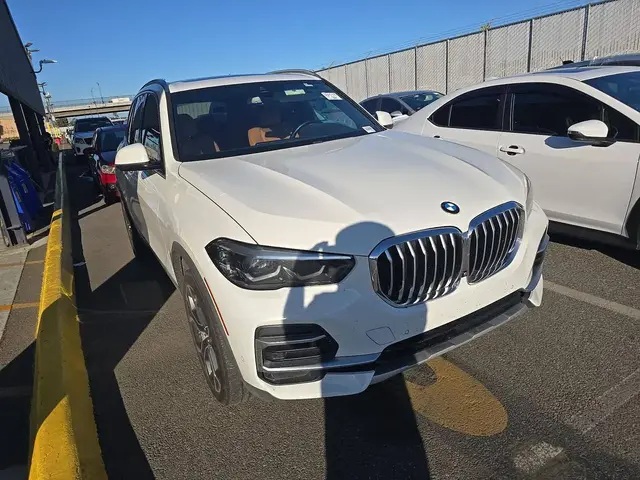 BMW X5 SPORTS ACTIVITY VEHICLE 2023