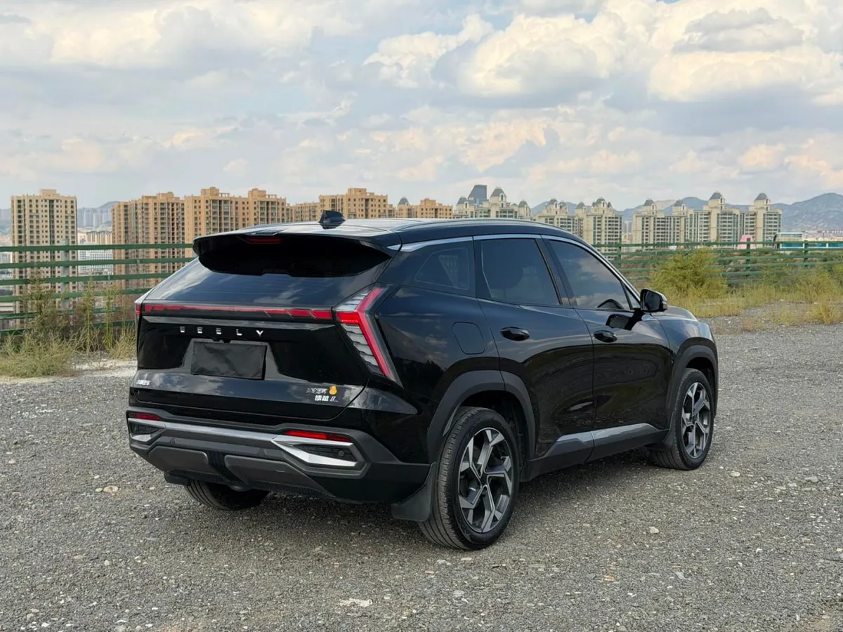GEELY BOYUE L PREMIUM 2023