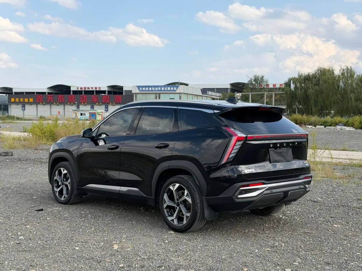 GEELY BOYUE L PREMIUM 2023