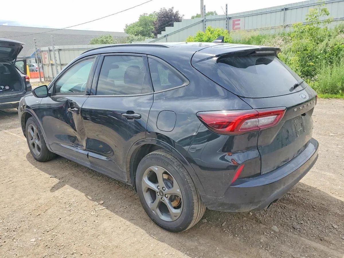 FORD ESCAPE ST LINE 2024