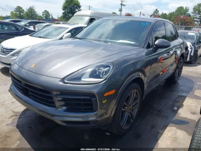 PORSCHE CAYENNE 2022
