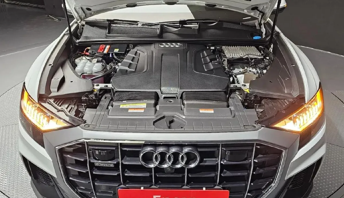 AUDI Q8 PREMIUM 2020