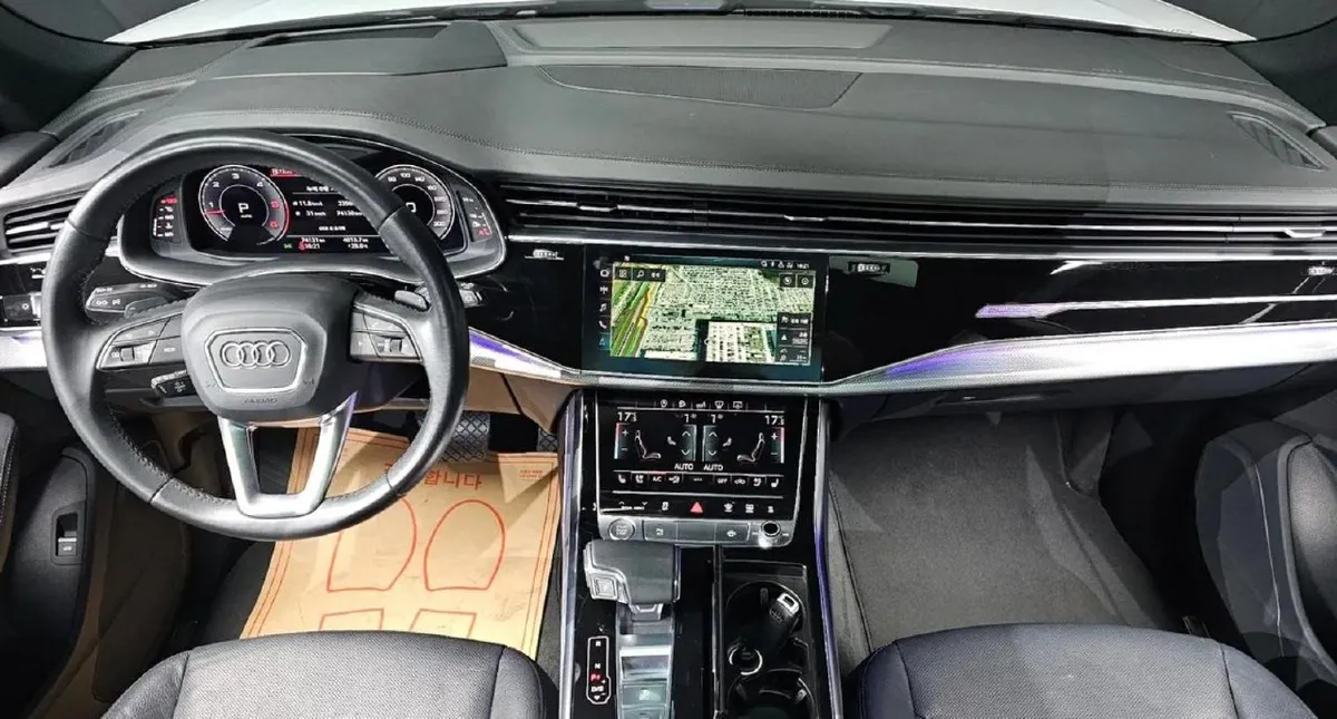 AUDI Q8 PREMIUM 2020