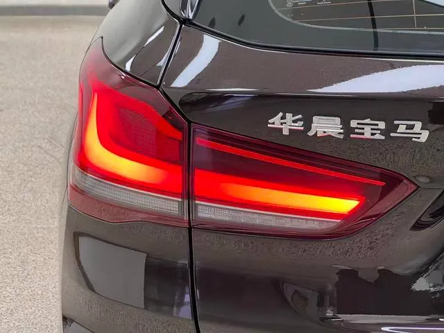 BMW X1 SDRIVE20LI FASHION TYPE 2019
