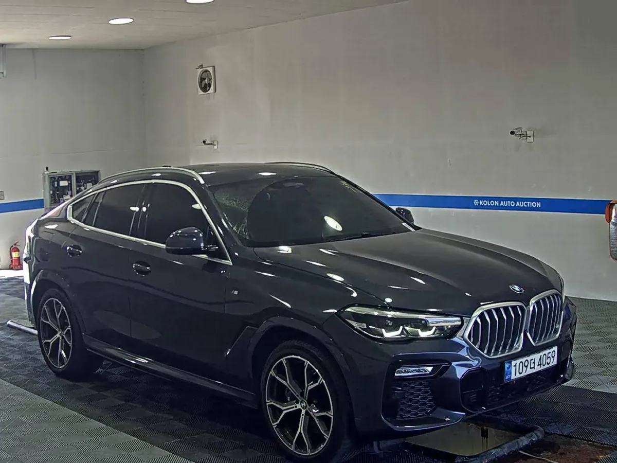 BMW X6 2021