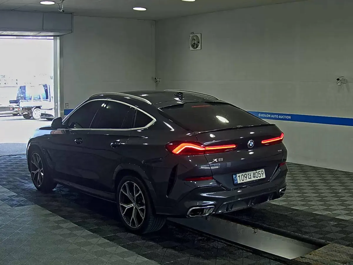 BMW X6 2021