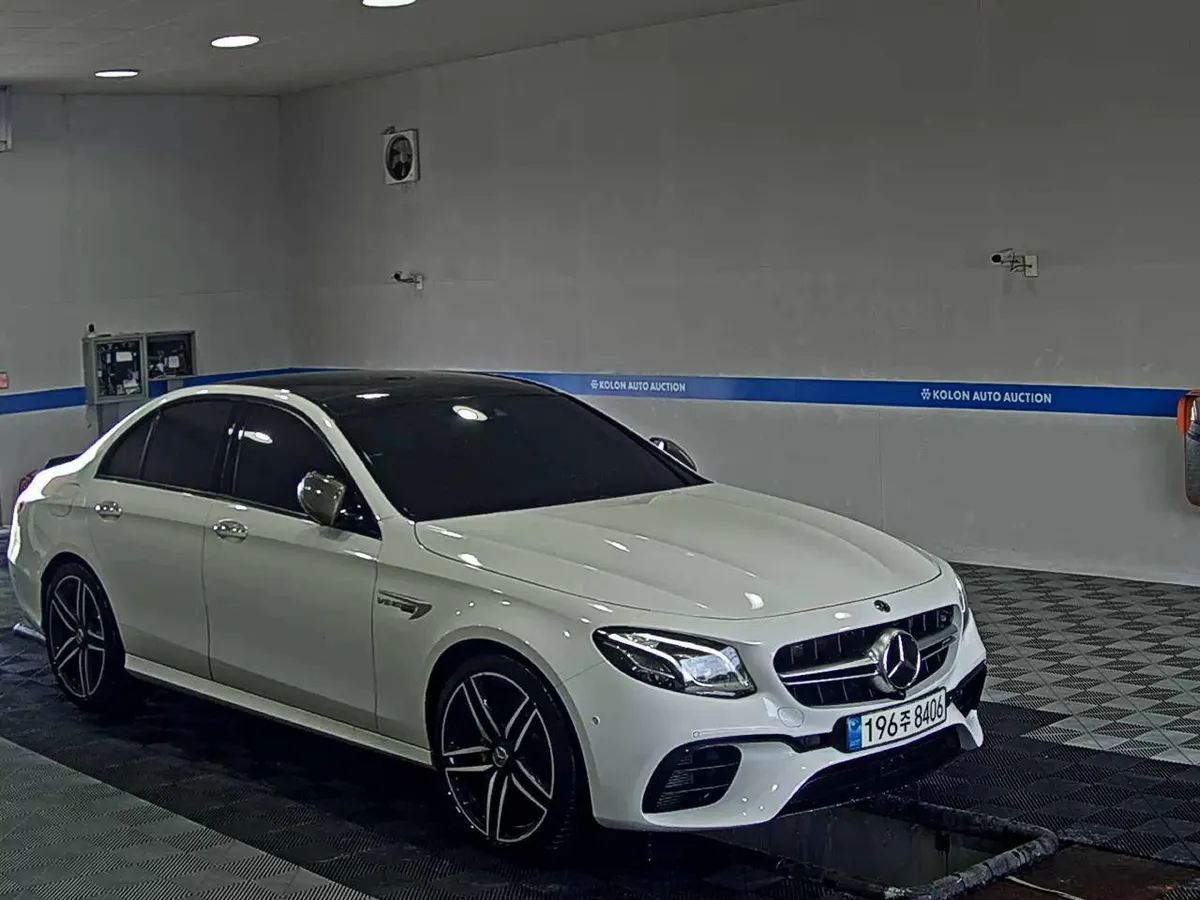 MERCEDES-BENZ E63 AMG 4MATIC 2020