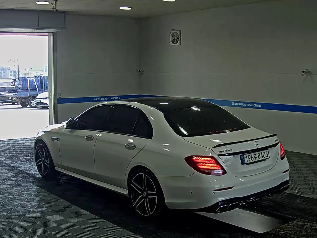 MERCEDES-BENZ E63 AMG 4MATIC 2020