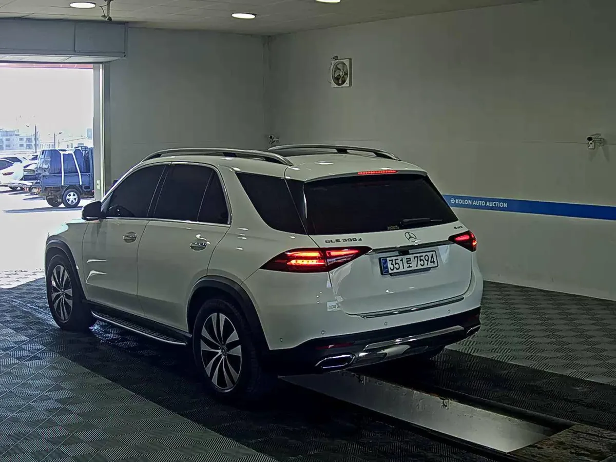 MERCEDES-BENZ GLE-CLASS 300D 4MATIC 2023
