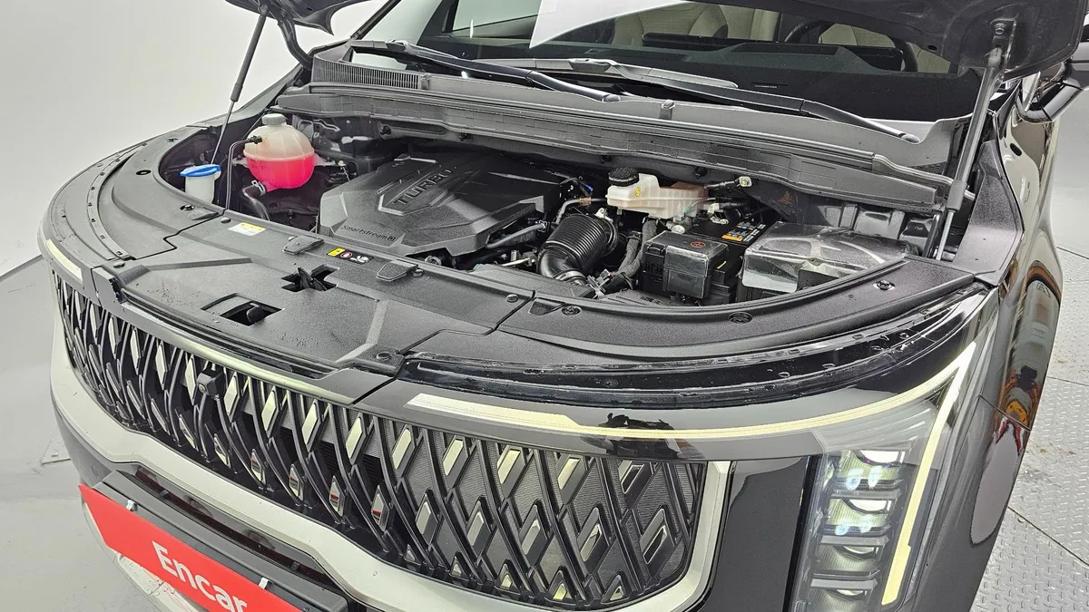 KIA CARNIVAL SIGNATURE 2023