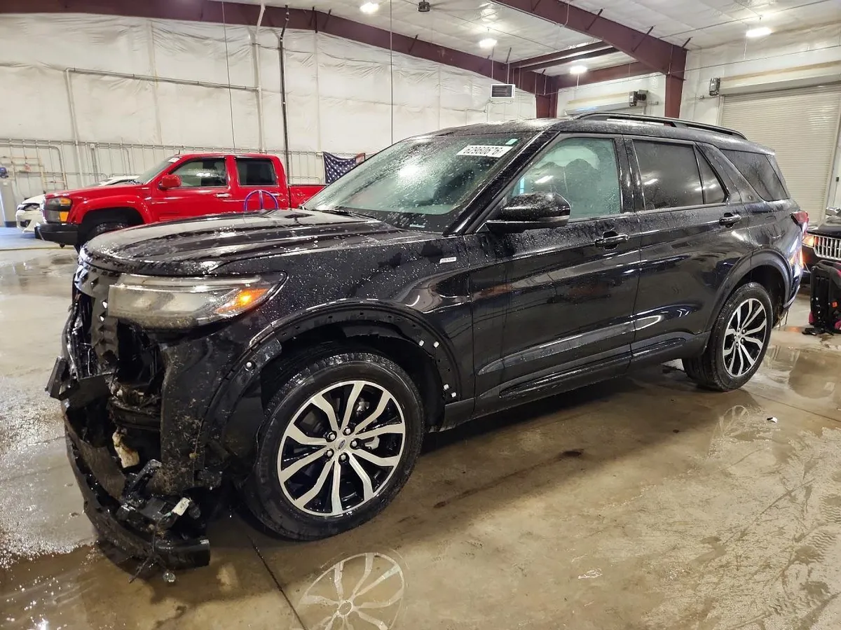 FORD EXPLORER ST-LINE 2025