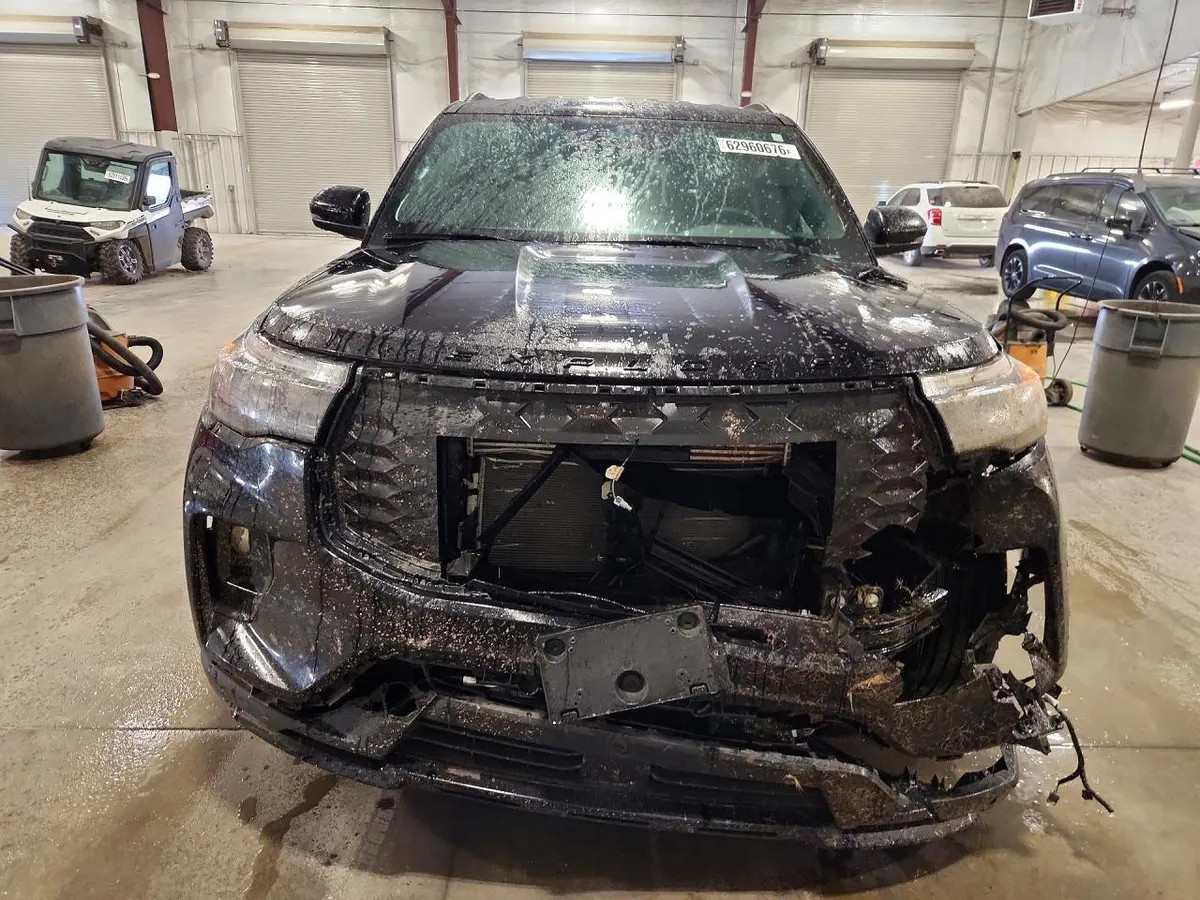 FORD EXPLORER ST-LINE 2025