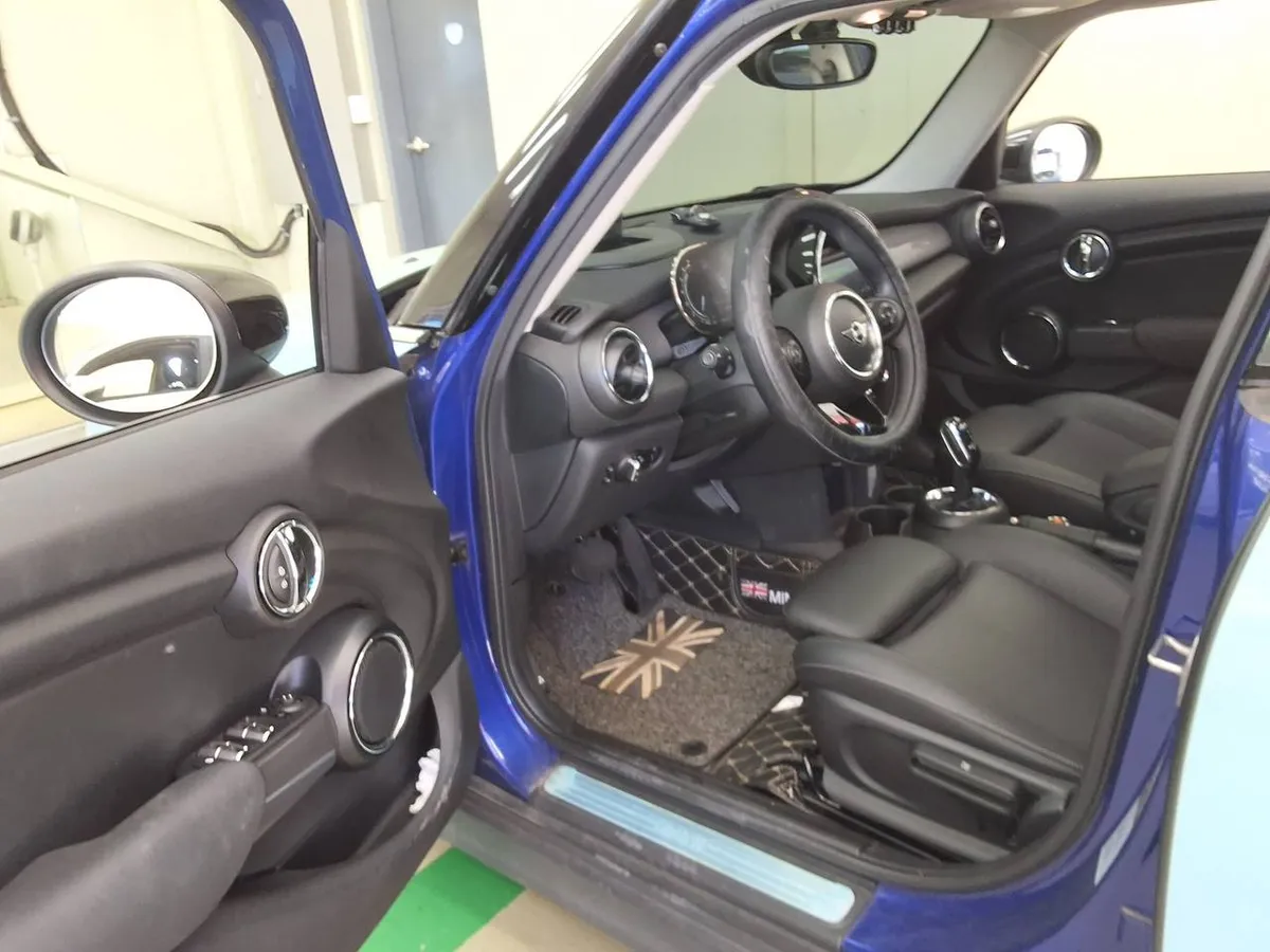 MINI COOPER 2017