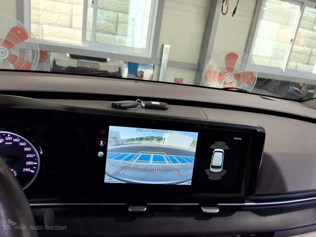 KIA CARNIVAL NOBLESSE 2022