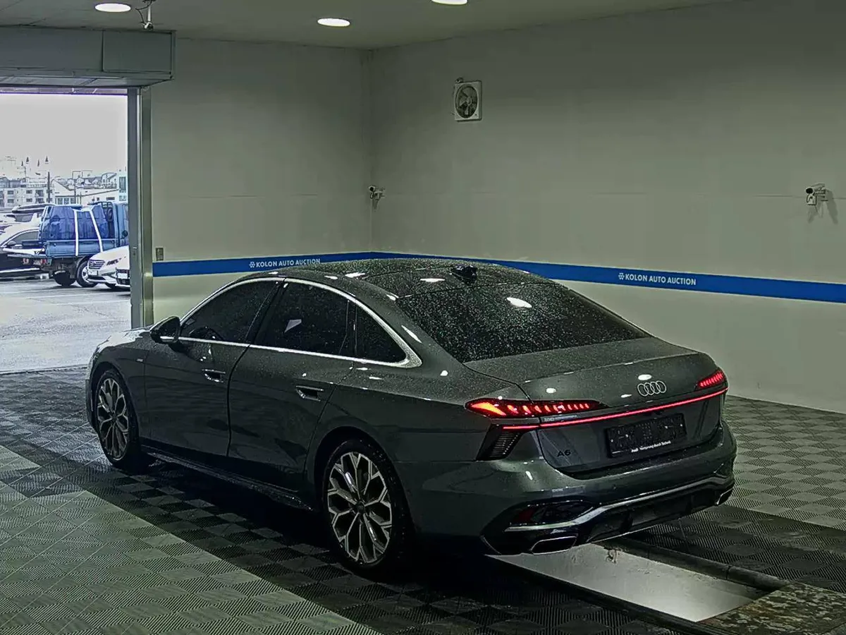 AUDI A6 2026
