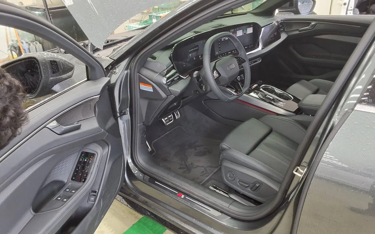 AUDI A6 2026