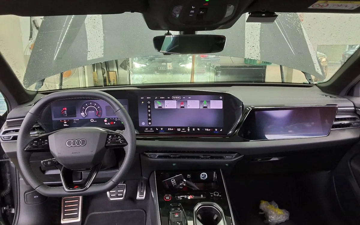 AUDI A6 2026