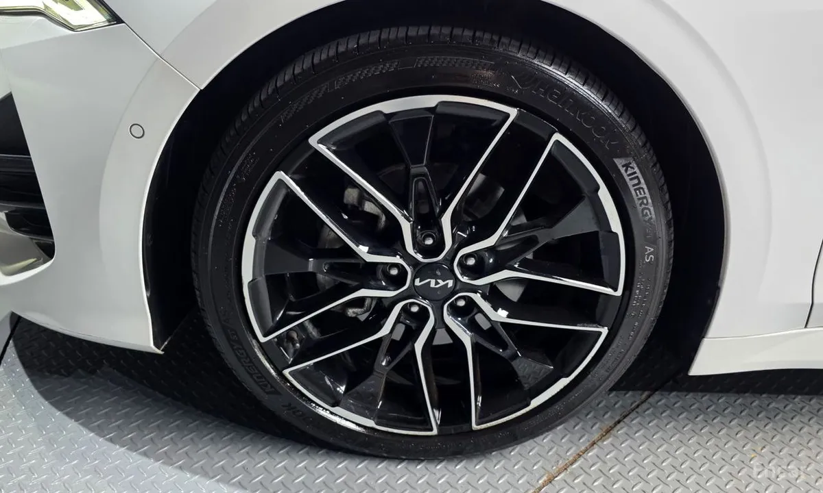 KIA K5 SIGNATURE 2023