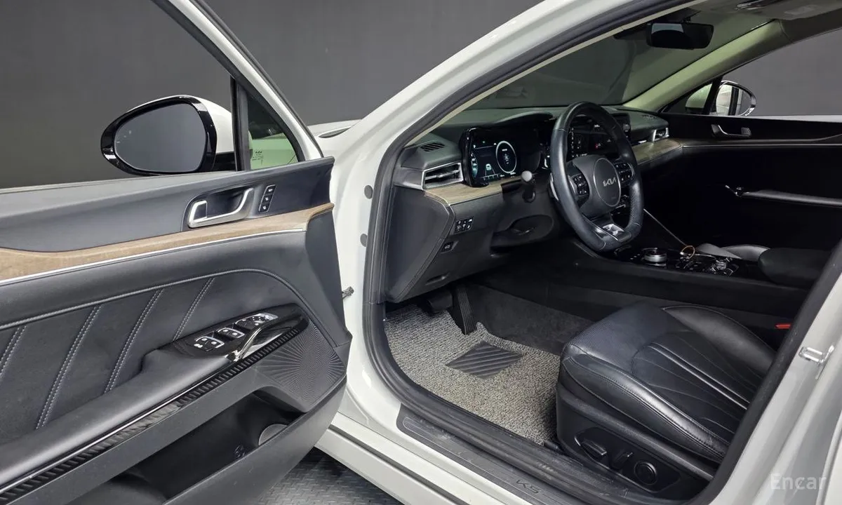 KIA K5 SIGNATURE 2023