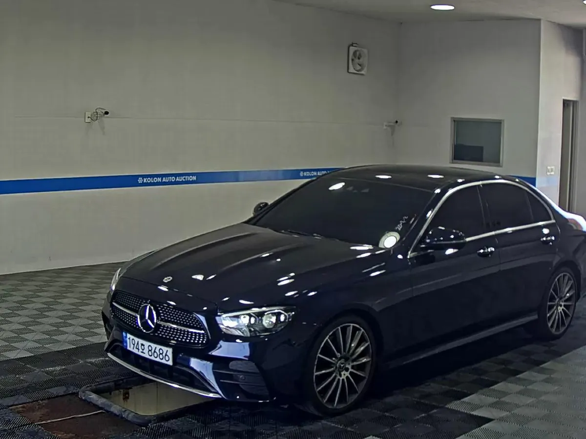 MERCEDES-BENZ E-CLASS 2022