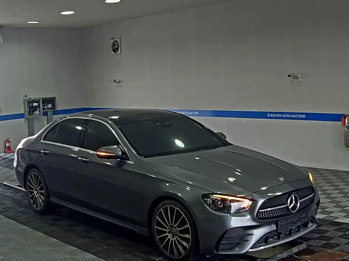 MERCEDES-BENZ E-CLASS 2022