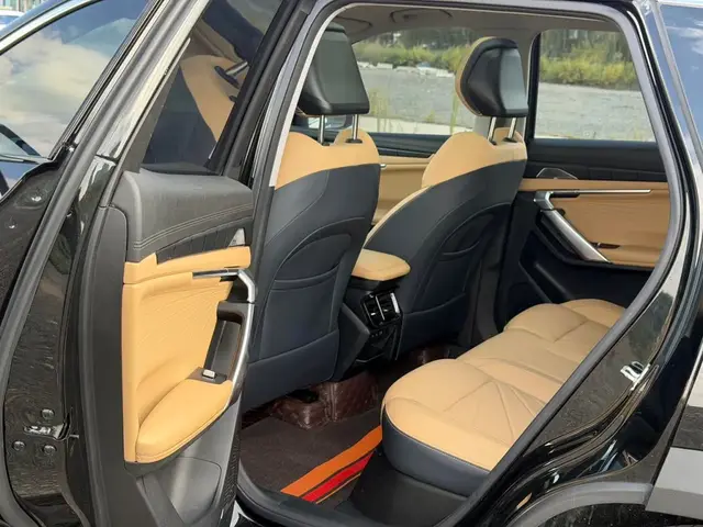 GEELY BOYUE L PREMIUM 2023