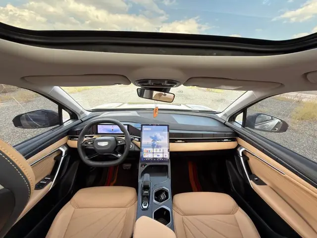 GEELY BOYUE L PREMIUM 2023