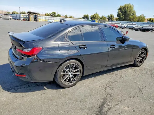 BMW 3 SERIES 330I 2019