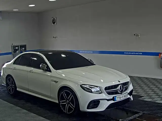 MERCEDES-BENZ E63 AMG 4MATIC 2020