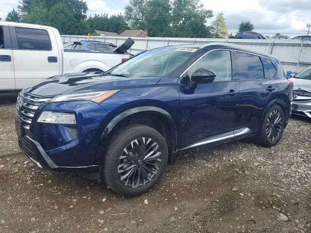 NISSAN ROGUE PLATINUM 2024