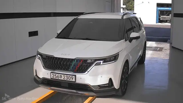 KIA CARNIVAL NOBLESSE 2022