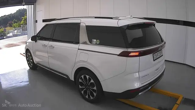KIA CARNIVAL NOBLESSE 2022