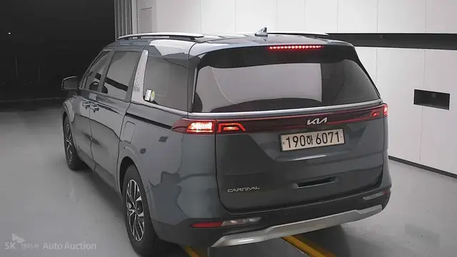 KIA CARNIVAL PRESTIGE 2022