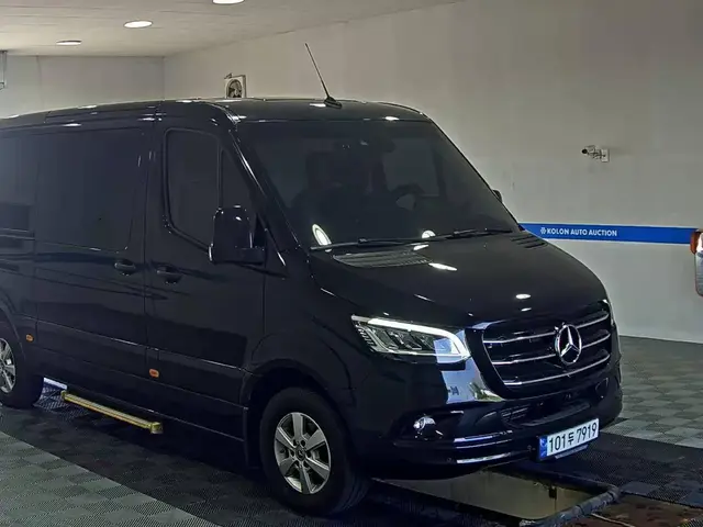 MERCEDES-BENZ SPRINTER 2022