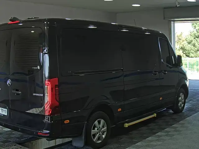 MERCEDES-BENZ SPRINTER 2022