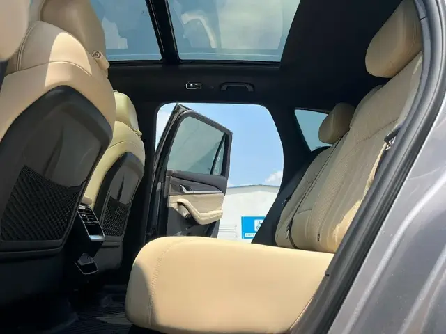 GEELY XINGYUE L ORIENTAL ПАНОРАМНАЯ КРЫША КАМЕРЫ 360 АДАПТИВНЫЙ КРУИЗ ЦИФРОВАЯ ПРИБОРНАЯ ПАНЕЛЬ ПРЕМИУМ МУЗЫКА INFINITY И МНО 2025
