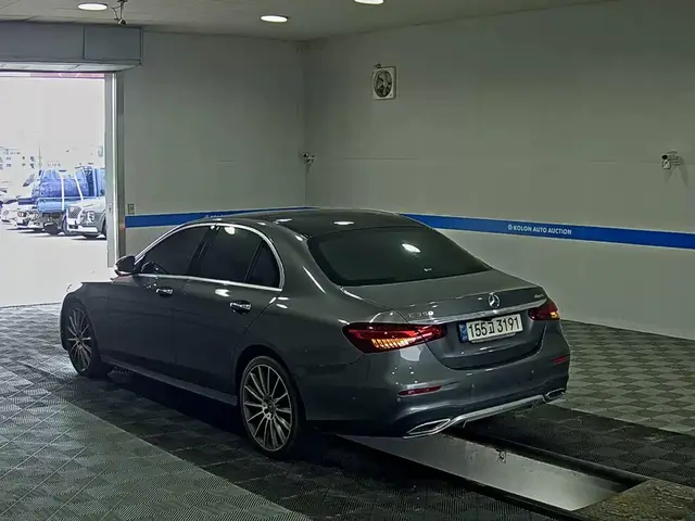 MERCEDES-BENZ E-CLASS 2022