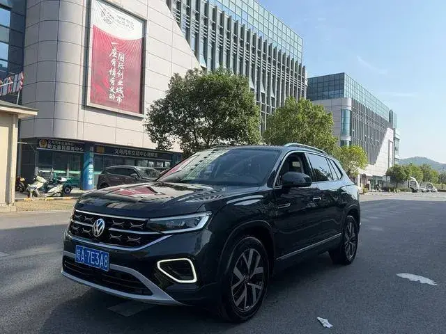 VOLKSWAGEN TAYRON LUXURY 2024