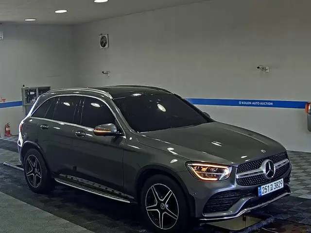 MERCEDES-BENZ GLC CLASS GLC 300 2022