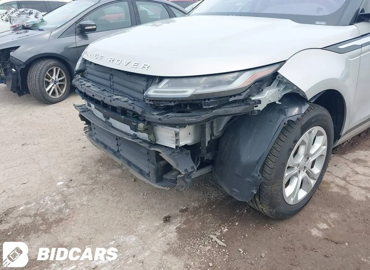 LAND ROVER EVOQUE S ЦВЕТ СЕРЫЙ 2021