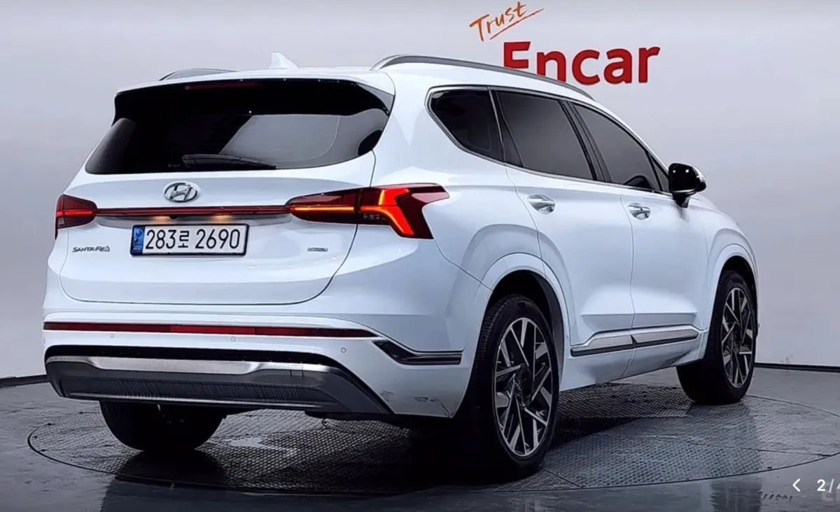 HYUNDAI SANTA FE 2021