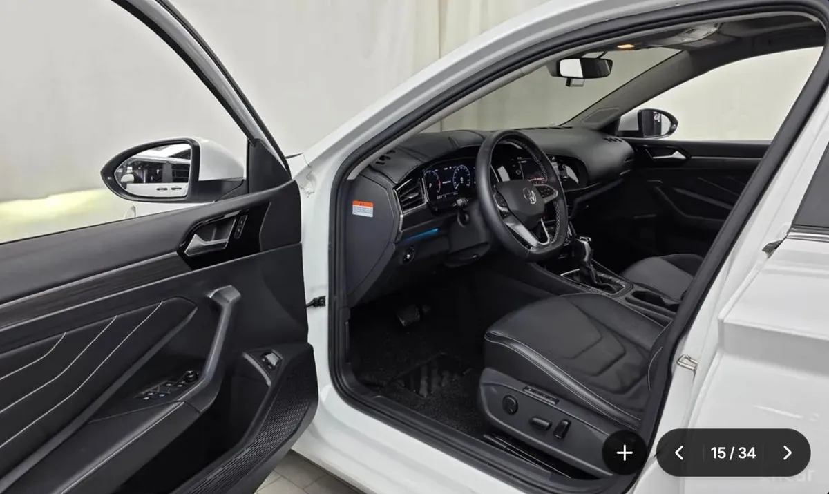 VOLKSWAGEN JETTA 7 2023