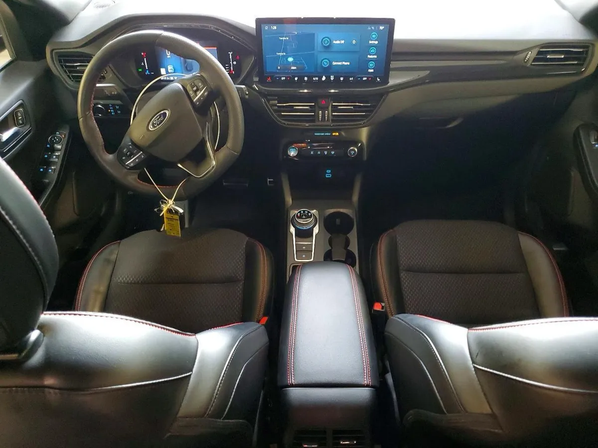 FORD ESCAPE 2023