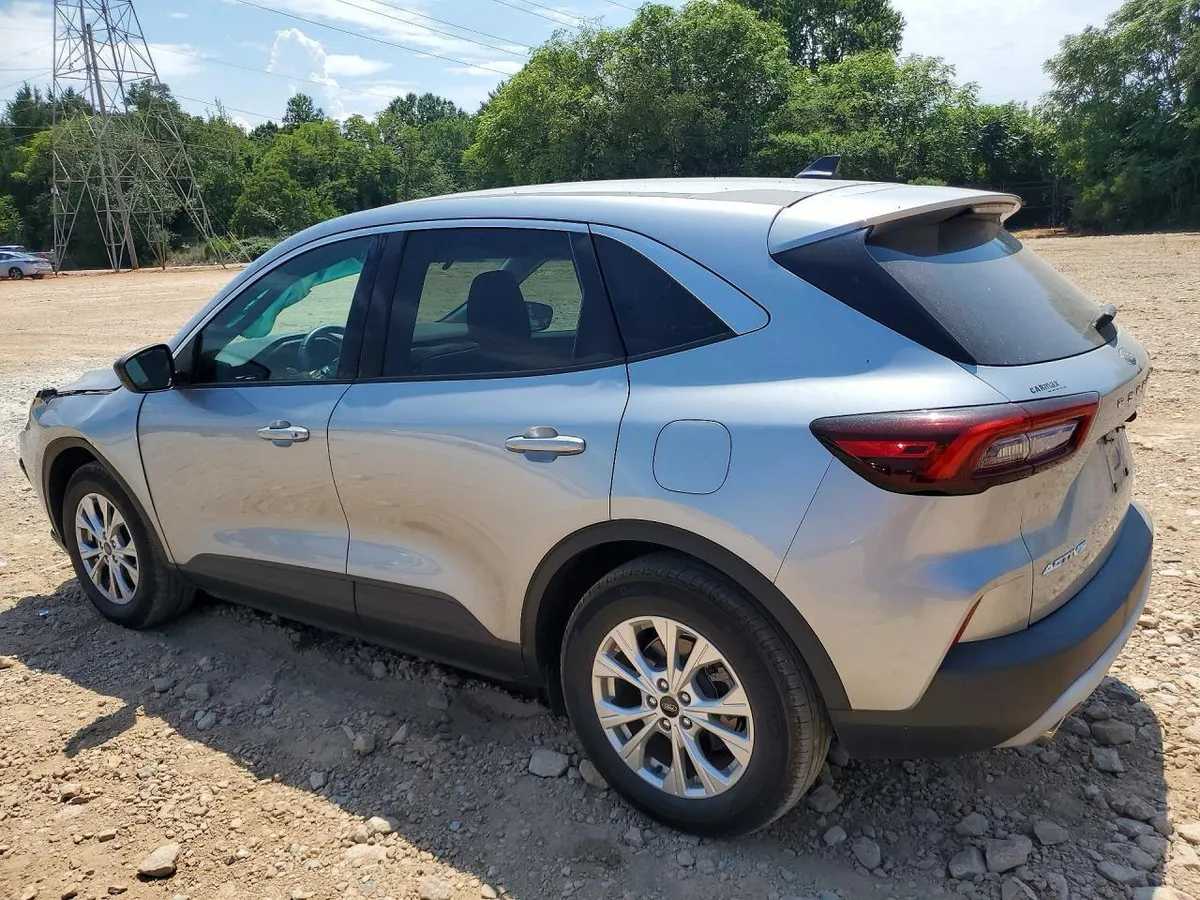 FORD ESCAPE 2022