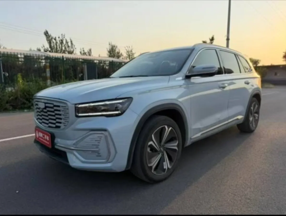GEELY MONJARO 1.5T DHT PREMIUM EDITION 2022
