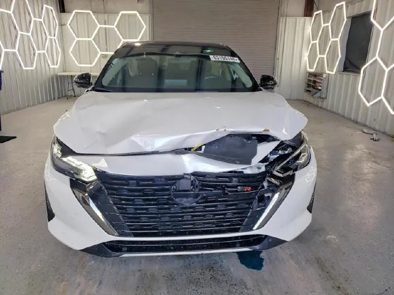 NISSAN SENTRA 2024