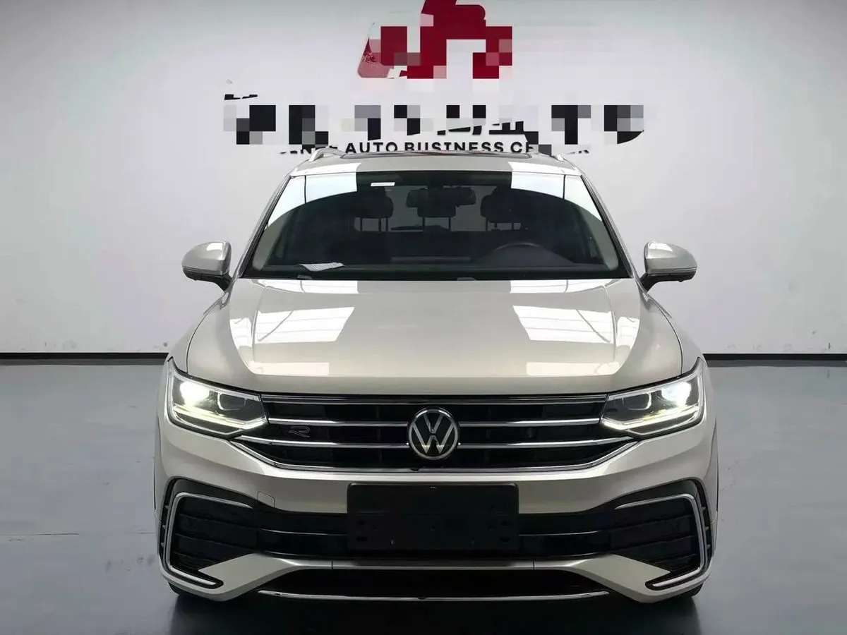 VOLKSWAGEN TIGUAN L R LINE 2.0TSI 330TSI 2WD PREMIUM AT 2022