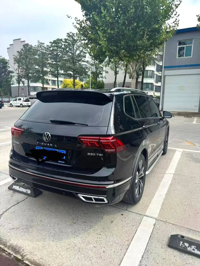 VOLKSWAGEN TIGUAN L R LINE 2.0TSI 330TSI 2WD PREMIUM AT 2023