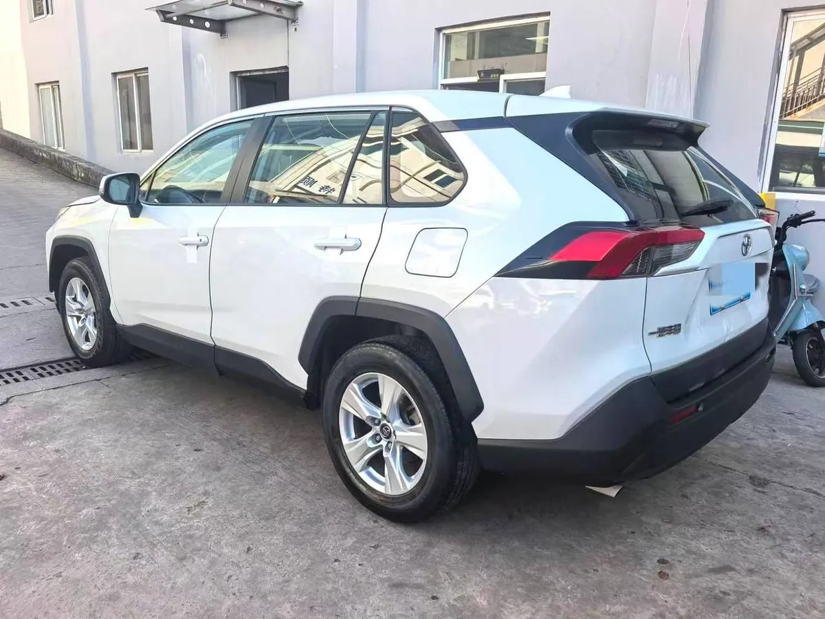 TOYOTA RAV4 2.0 2WD CITY EDITION 2023