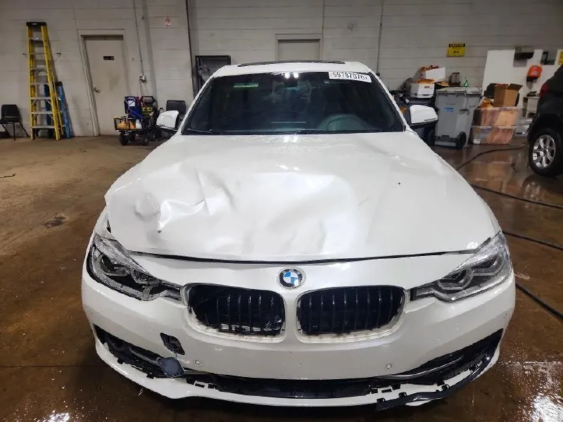 BMW 3 SERIES 2016
